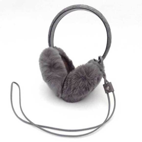 GUCCI Accessories - Gucci GUCCI earmuffs sima fur/leather gray unisex 245929